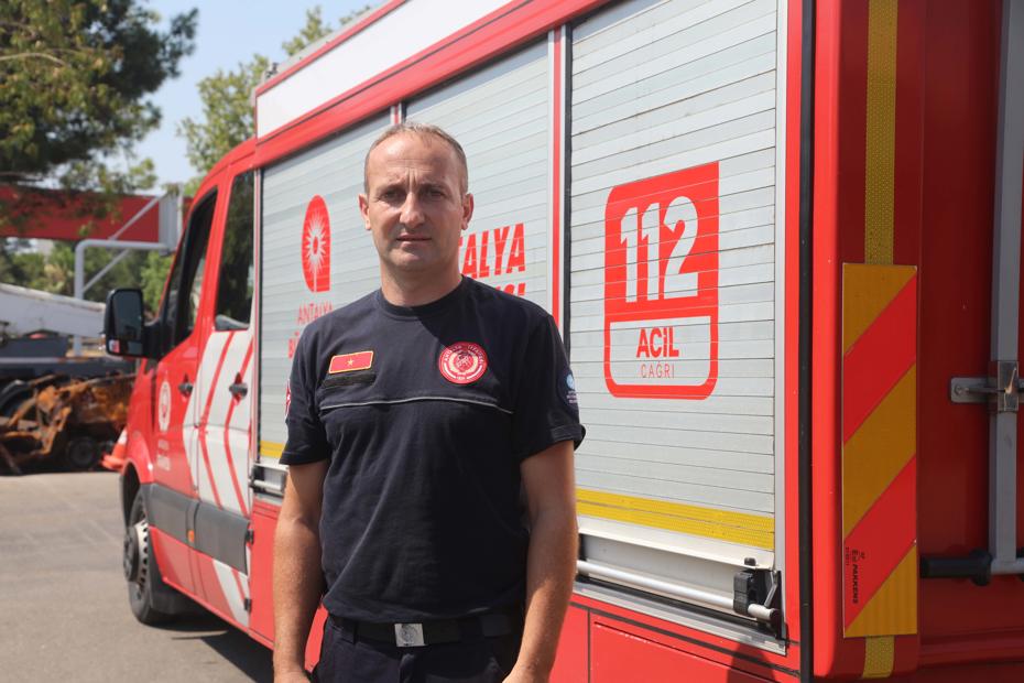Uzmanlardan Önemli Uyarı: Araçta Yangın Riski Artıyor, Eşyalarınızı Dikkatli Bırakın