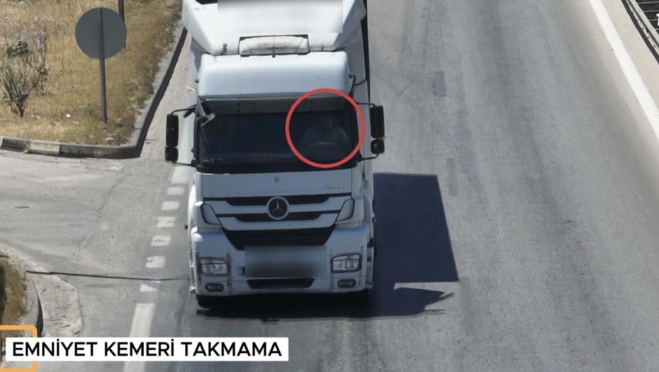 Gaziantep'te Dron Destekli Trafik Denetimleriyle Bin 123 Araca Ceza Uygulandı