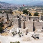 Beçin Antik Kenti'nin kalesinin surları ve burçları restore ediliyor
