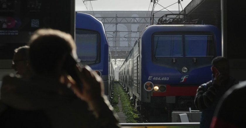 İtalya'nın demiryolu ağı, bir bakım görevlisinin ölümünün ardından daha fazla kesintiyle karşı karşıya kaldı