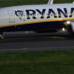 Ryanair sorun yaratan yolculara karşı harekete geçti – ilk dava İrlanda’da açıldı