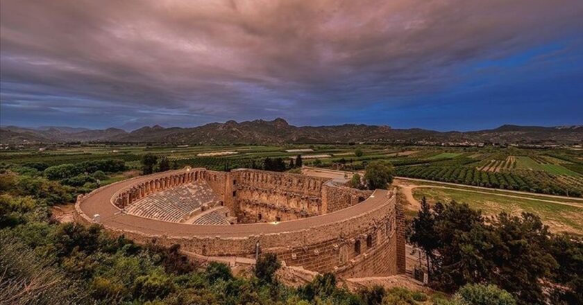 Efes Antik Kenti 2024 ziyaretçi rekorunu kırdı