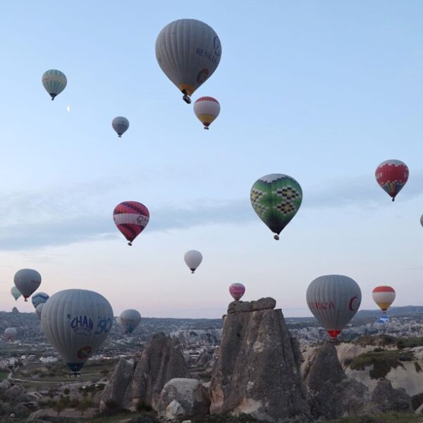 Kapadokya her yıl milyonlarca ziyaretçiye ev sahipliği yapıyor