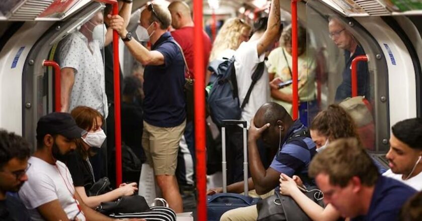 Londra’da elektrik kesintisi: Yolcular metroda mahsur kaldı – Son Dakika Dünya Haberleri
