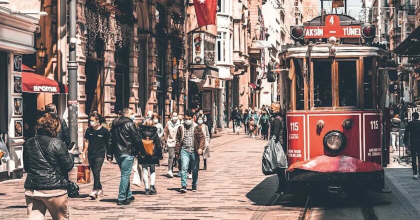 Ruhu adında gizli İstiklal Caddesi