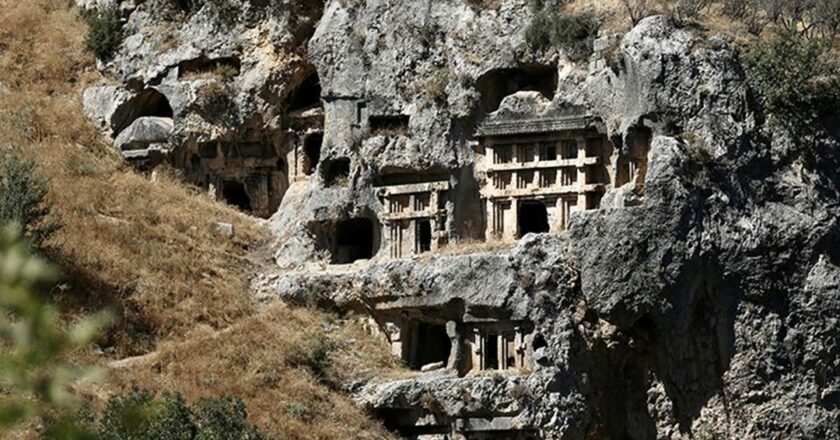 Tlos Antik Kenti’nde restorasyon çalışmaları sürüyor